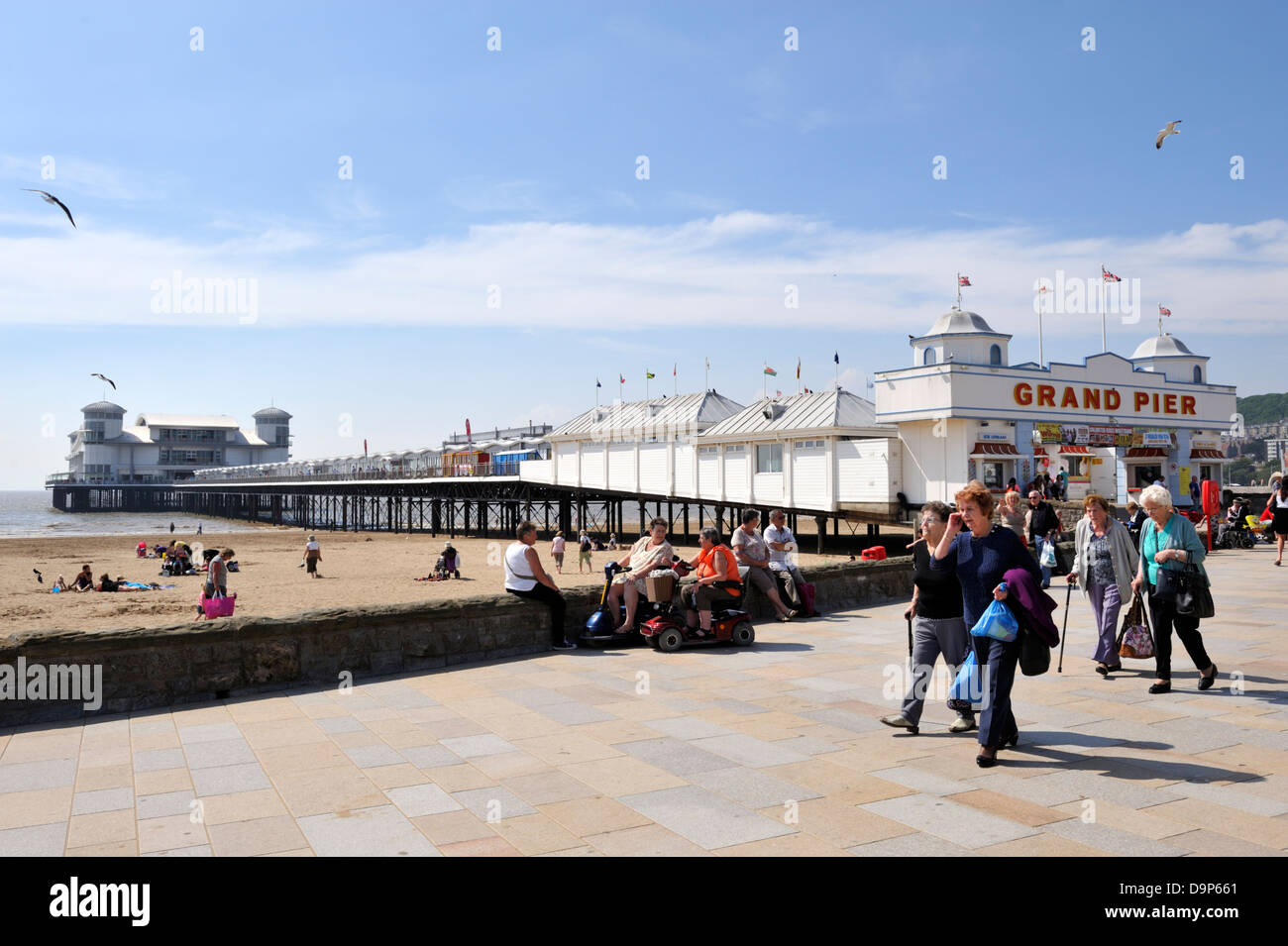 Weston Super Mare beach, promenade and pier UK Stock Photo