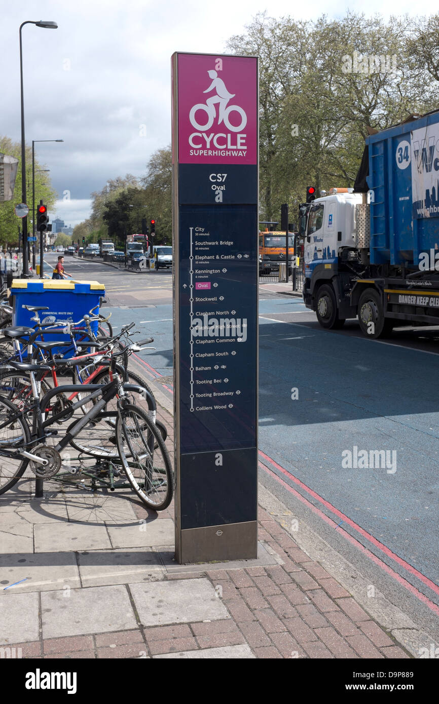Cycle Superhighway Oval London Stock Photo