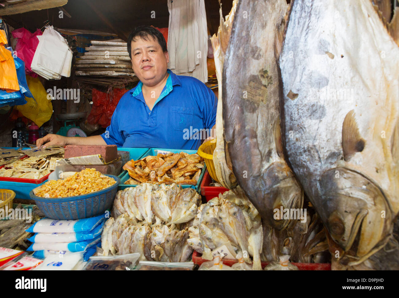 Malaysia dried fish hires stock photography and images Alamy
