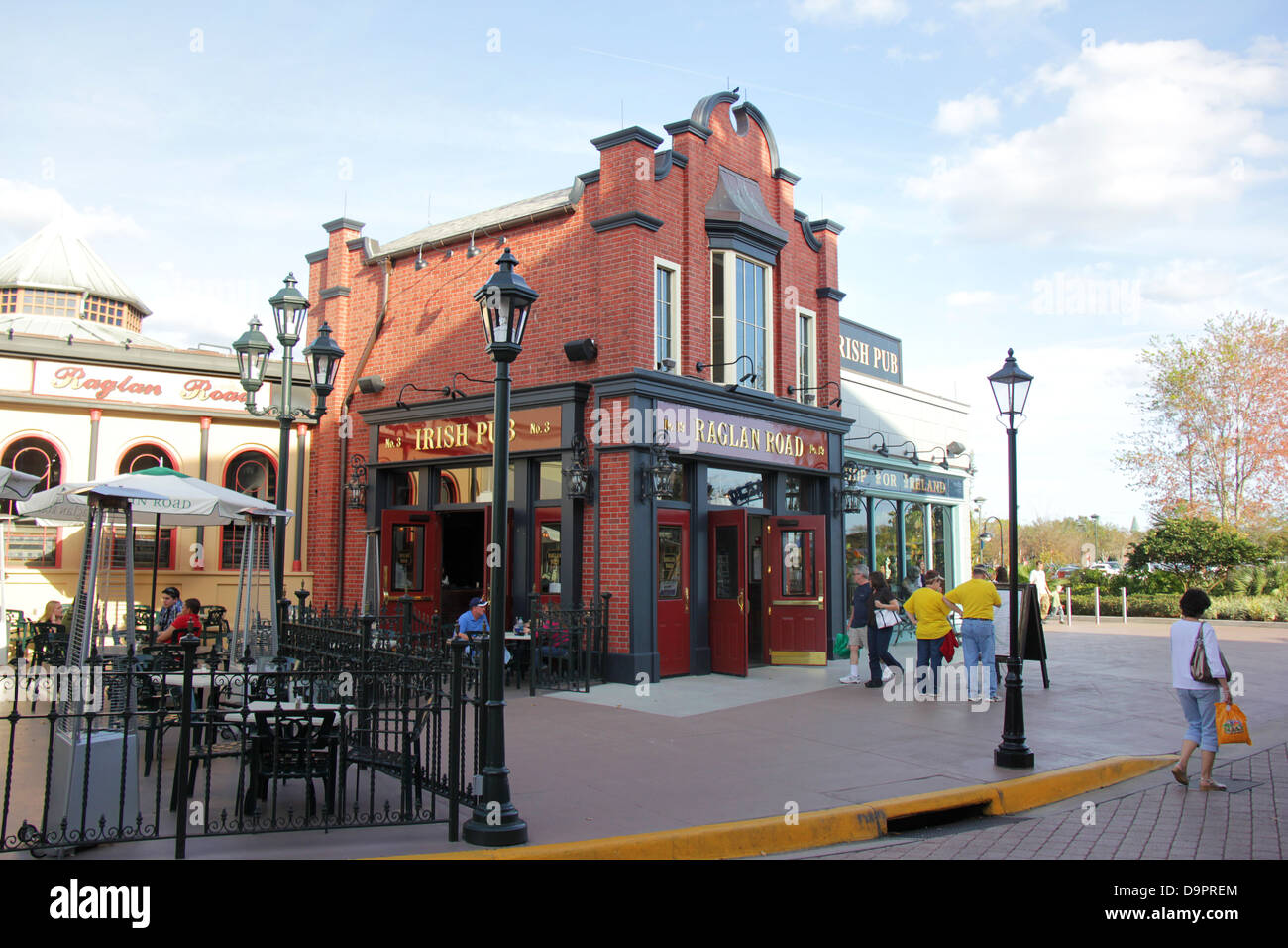 Irish Pub Replica, Downtown Disney, Orlando, Florida Stock Photo Alamy
