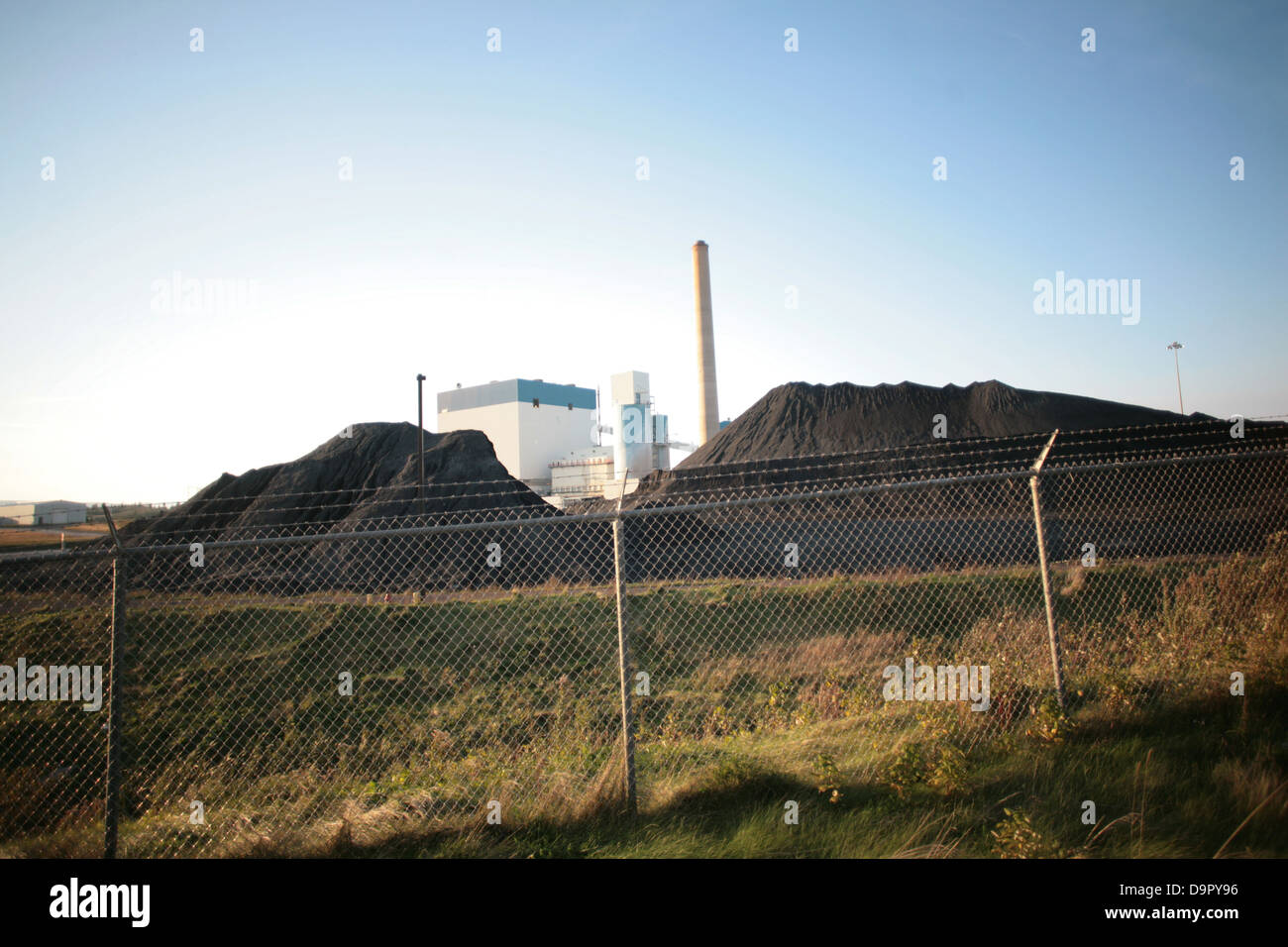 Petroleum coke hires stock photography and images Alamy