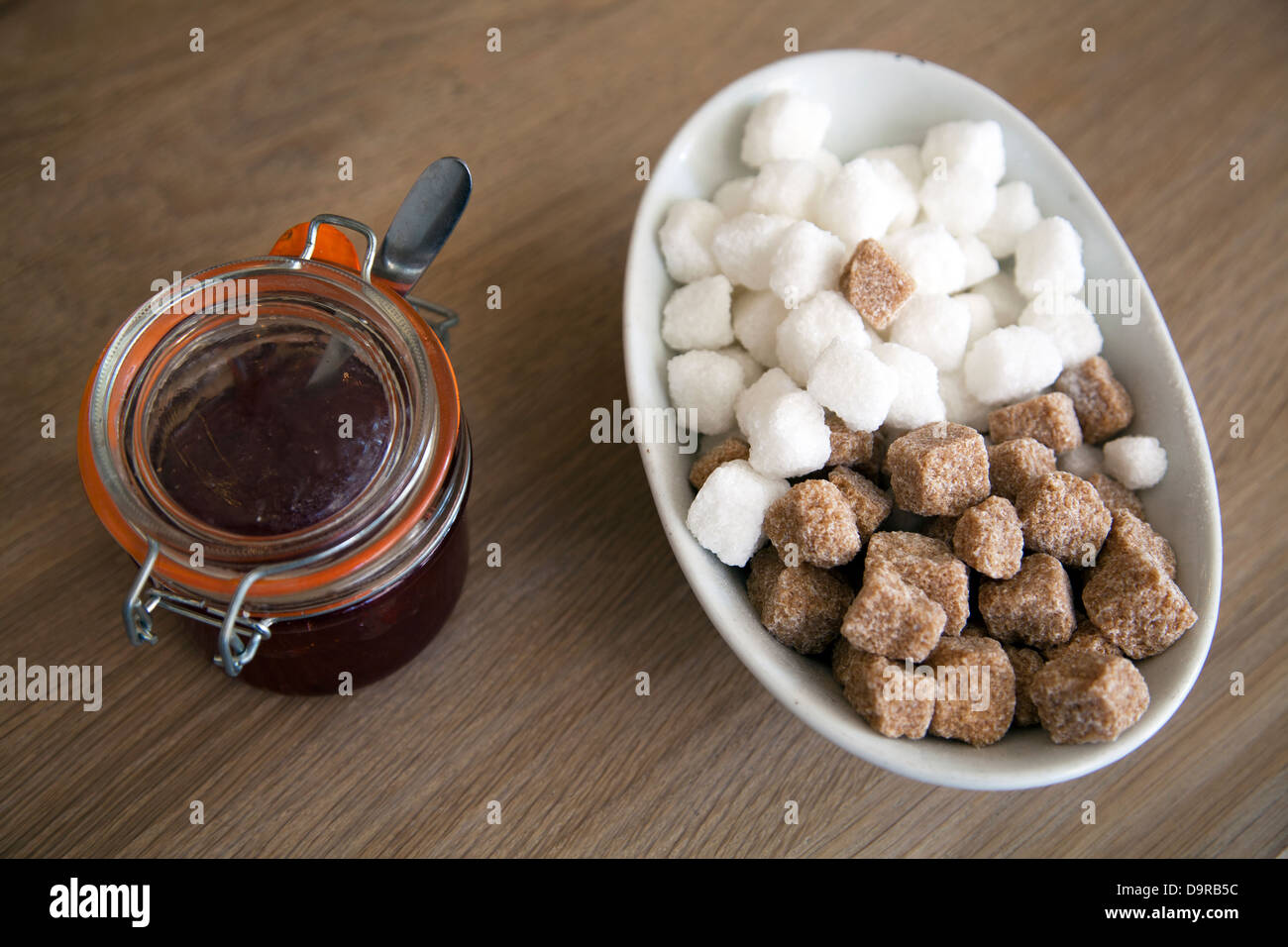 Sugar cube jar hires stock photography and images Alamy