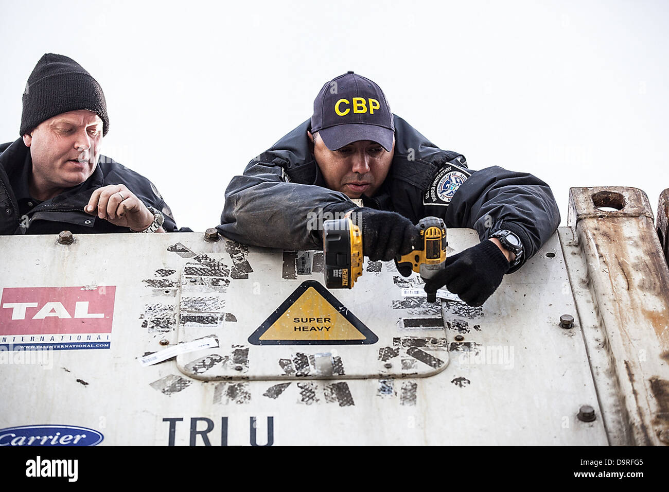 003 U.S. Customs & Border Protection Port of New York Newark Resumes Vessel and Cargo Container Inspec. Stock Photo