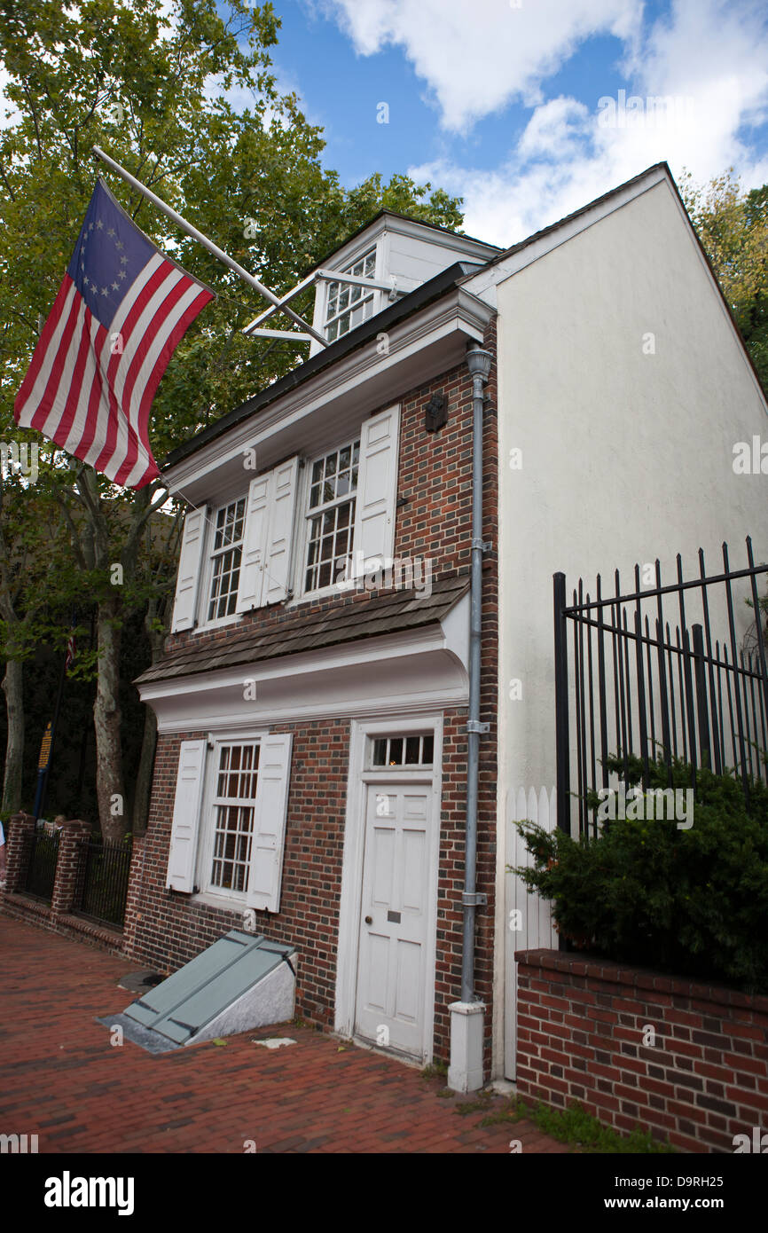 Betsy Ross House, with original US flag hanging, Philadelphia, Pennsylvania, United States of America Stock Photo