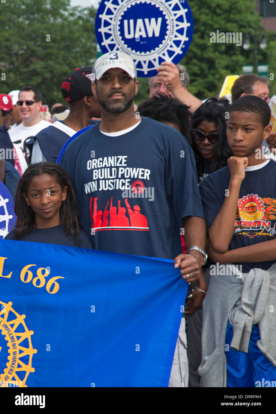 A Member Of The United Auto Workers And Children Stock Photo Alamy