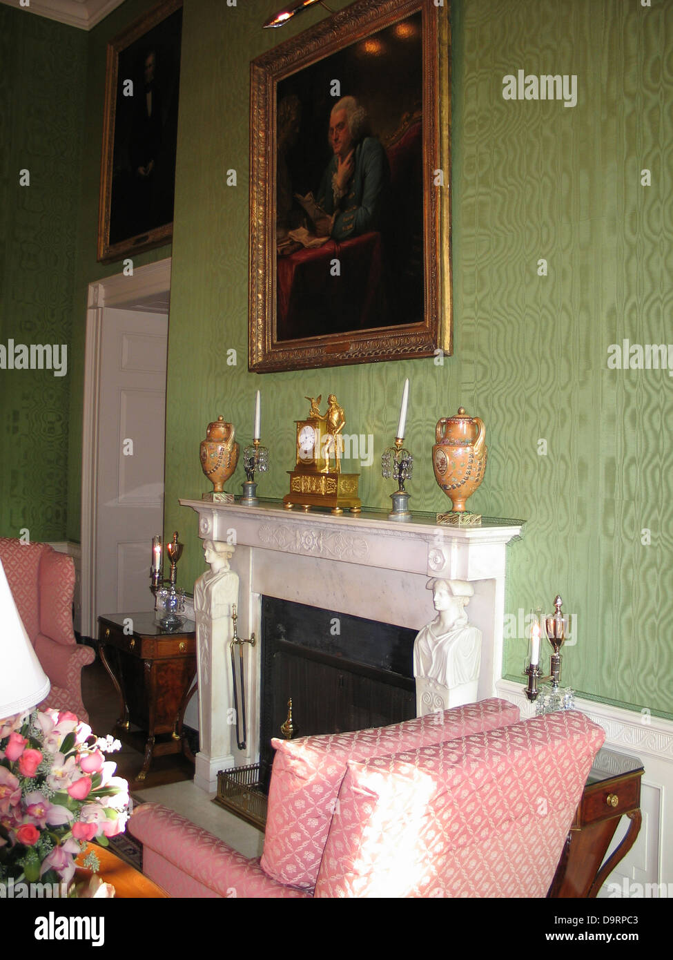 White Mantles High Resolution Stock Photography and Images - Alamy