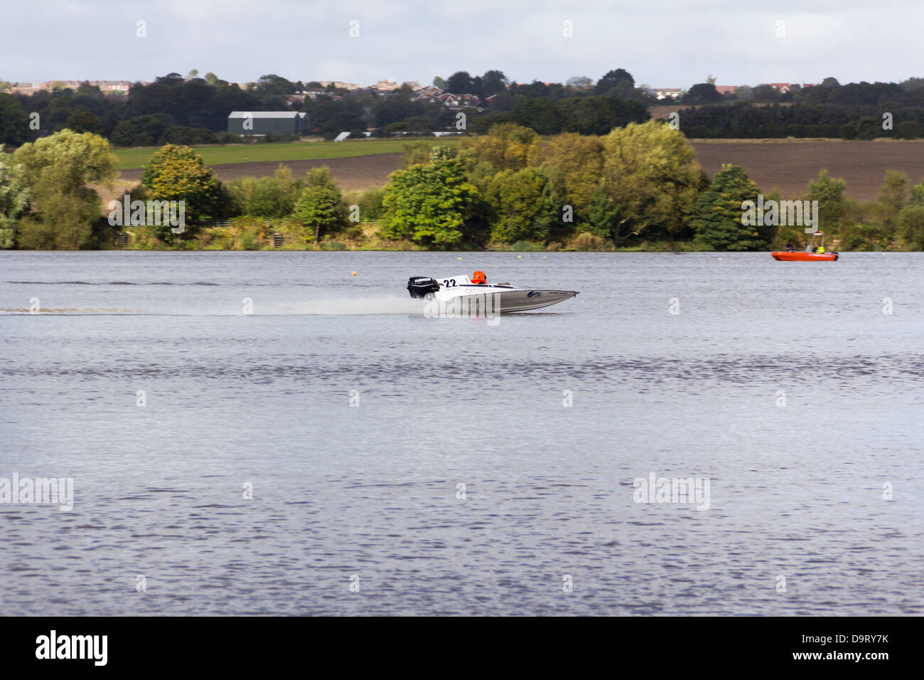 Powerboat in a solo practice session on Carr Mill Dam St Helens, home to the Lancashire Powerboat Racing Club. Stock Photo