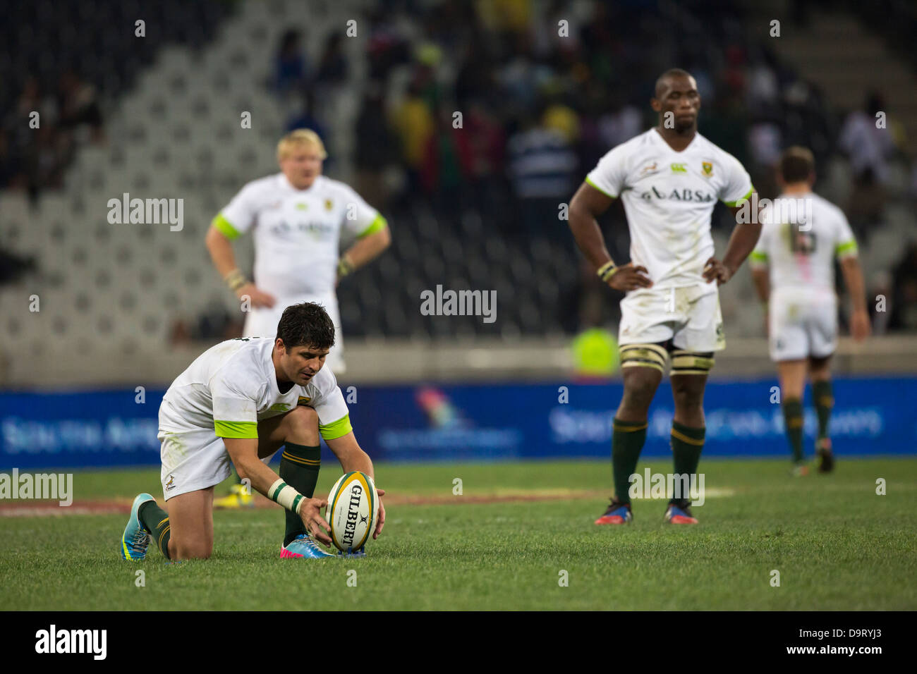 Rugby kick hires stock photography and images Alamy