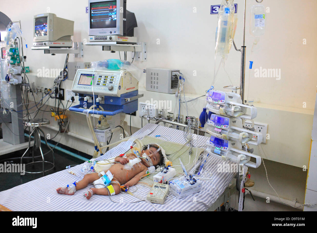 Nov 26, 2012 Bangalore, Karnataka, India The ICU Pediatric Ward at