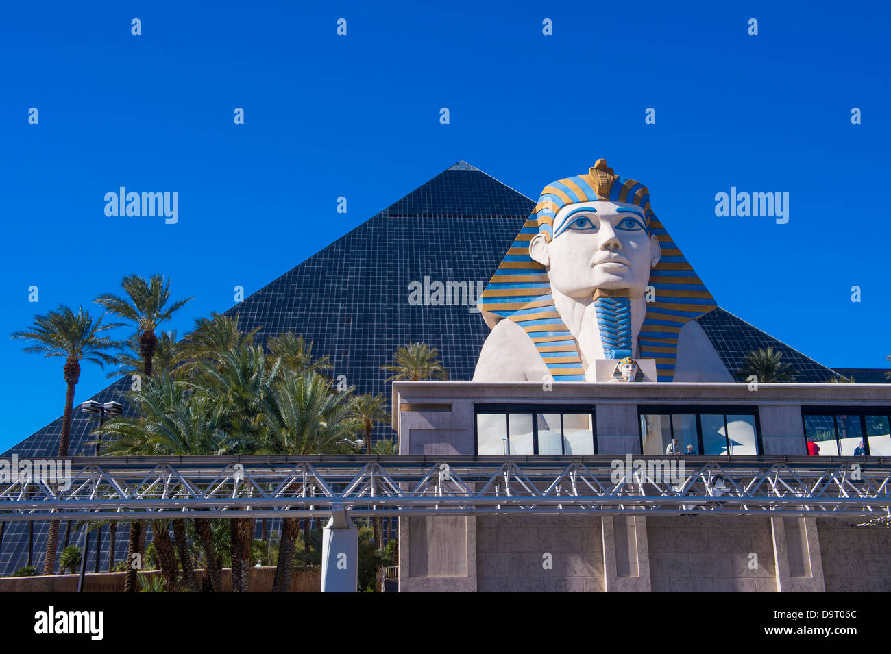 The Luxor hotel and casino in Las Vegas Stock Photo - Alamy
