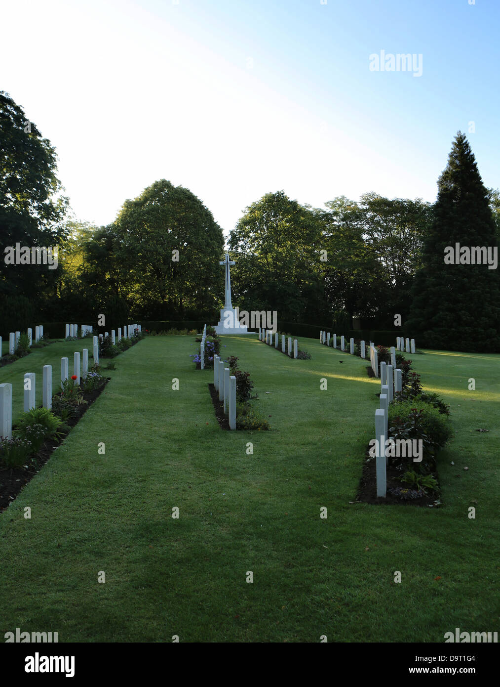 Ieper (Ypres) Ramparts Commonwealth War Cemetery Belgium Stock Photo