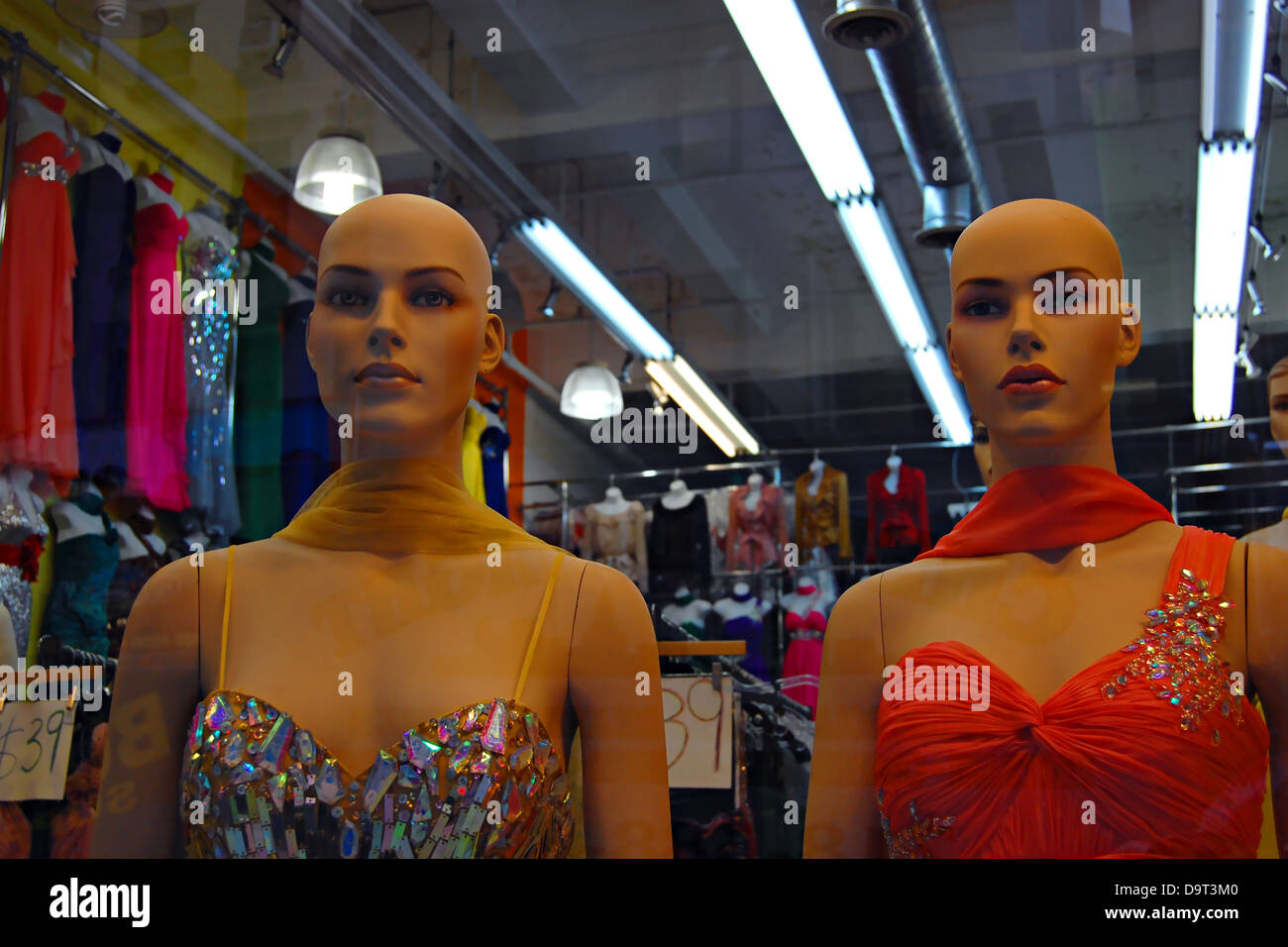 Store Window Mannequins, New York City Stock Photo Alamy