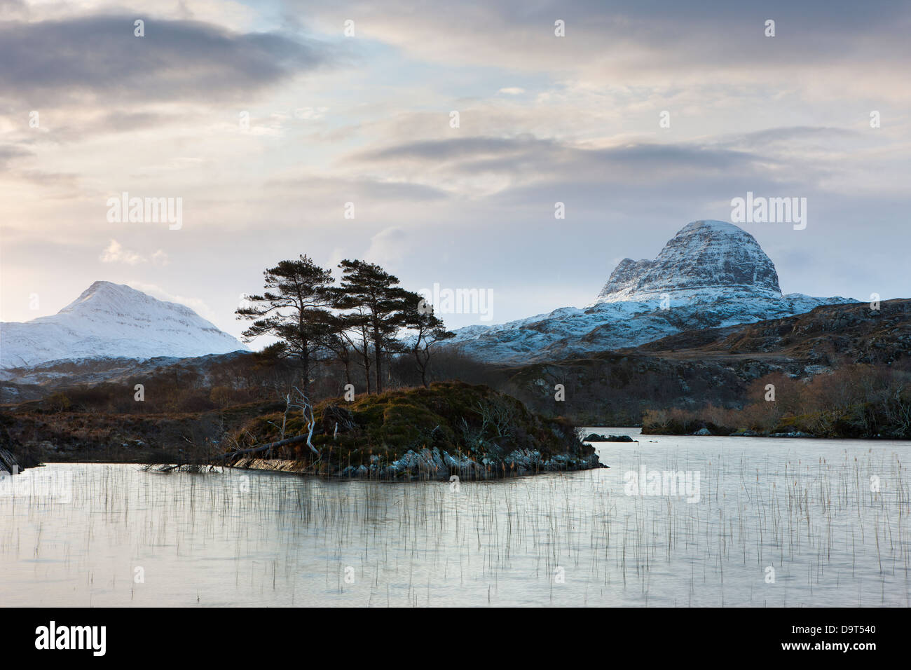 Loch Druim Suardalain with Mts Canisp & Suilven dusted in snow, Sutherland, Scotland, UK Stock Photo
