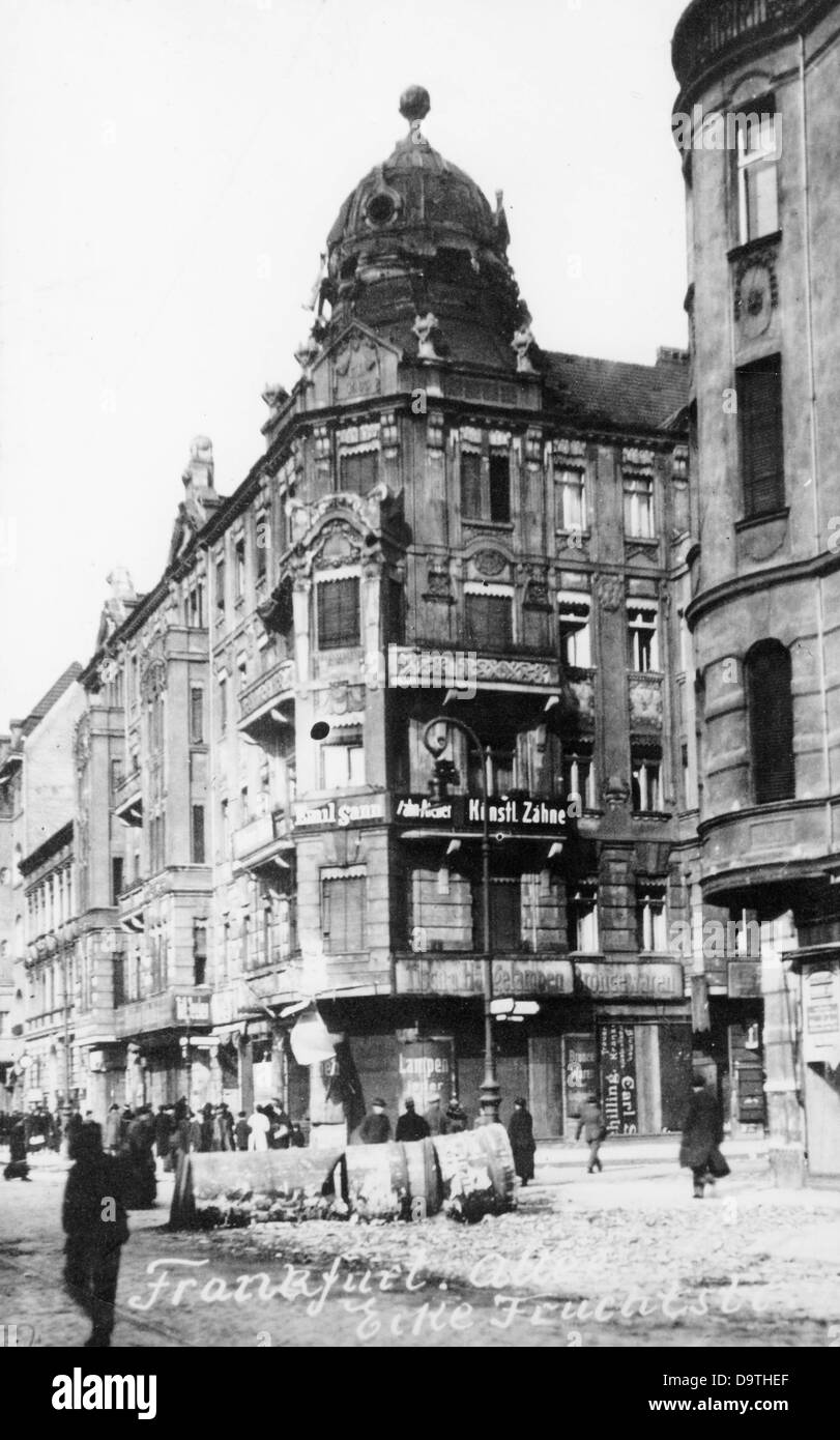 German Revolution 1918/1919: Destruction at Frankfurter Allee / Fruchtstrasse in Berlin due to the street fights in March 1919. Fotoarchiv für Zeitgeschichte Stock Photo