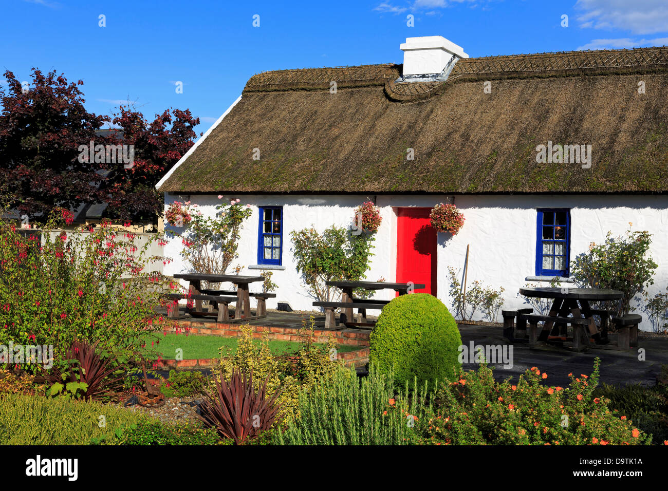 Thatched Cottage County Clare Ireland Stock Photos Thatched