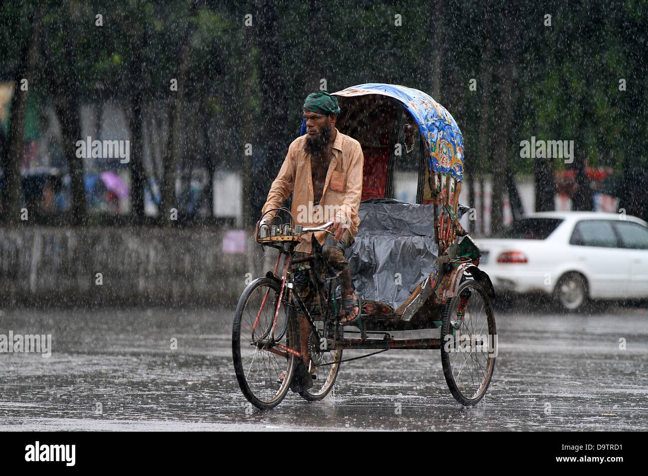 Bufetchi bilan barda jinsiy aloqa