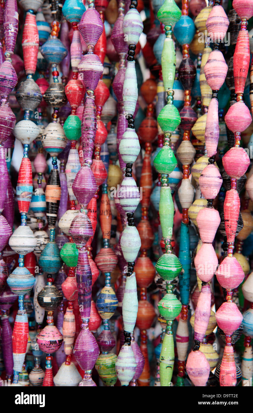 Paper beads hi-res stock photography and images - Alamy