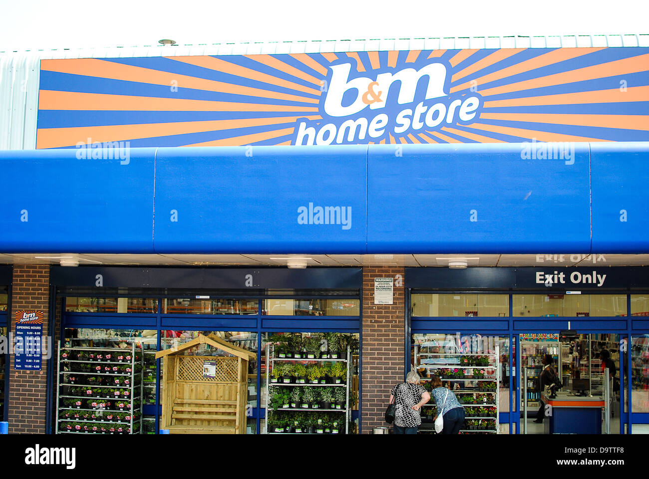 B and m home store and garden centre hires stock photography and