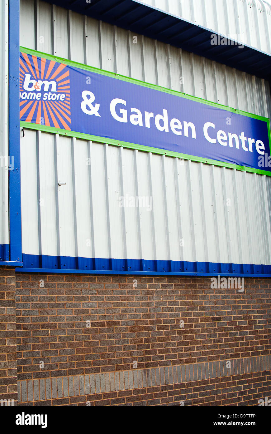 Home store garden centre hi-res stock photography and images - Alamy