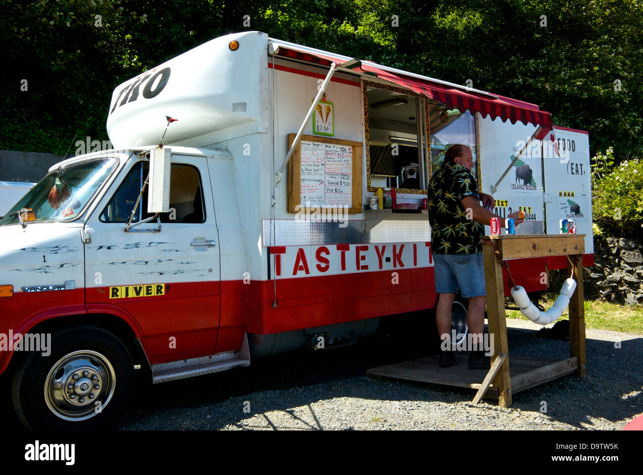 Fast food van hi-res stock photography and images - Alamy