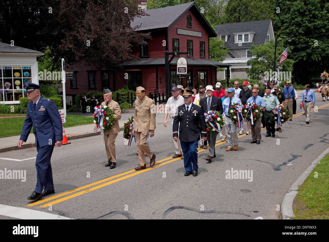 Veterans march through Concord to honor fallen soldiers of all American Wars, Memorial Day, 2011, Concord, MA Stock Photo