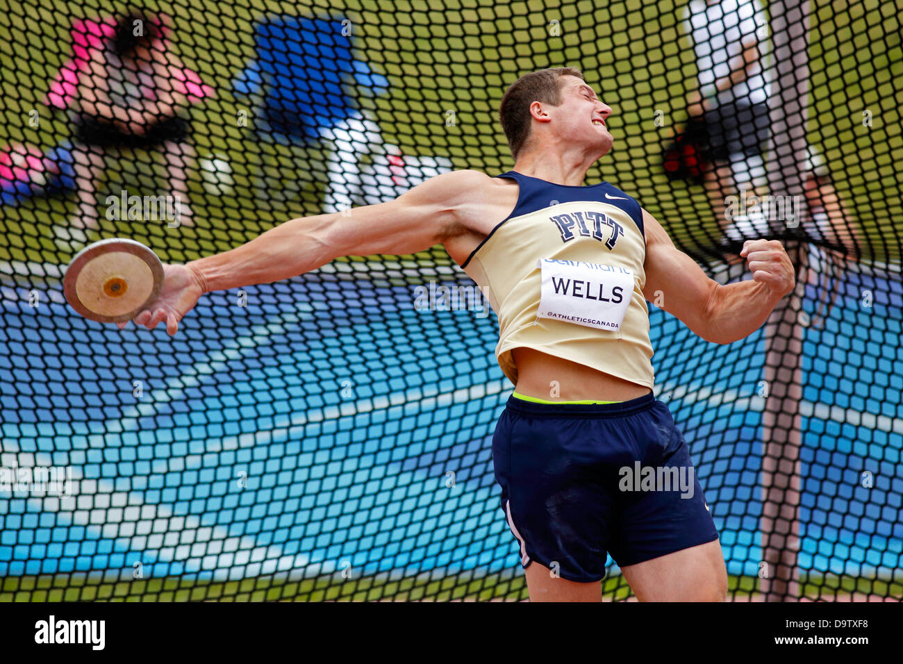 Andrew Wells throws the discus at the Canadian Track & Field