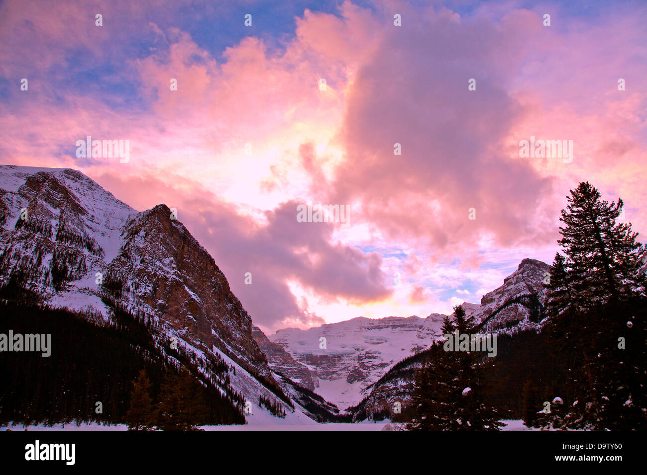 Canada, Banff National Park, Sunset over Mt Victoria near Lake Louise
