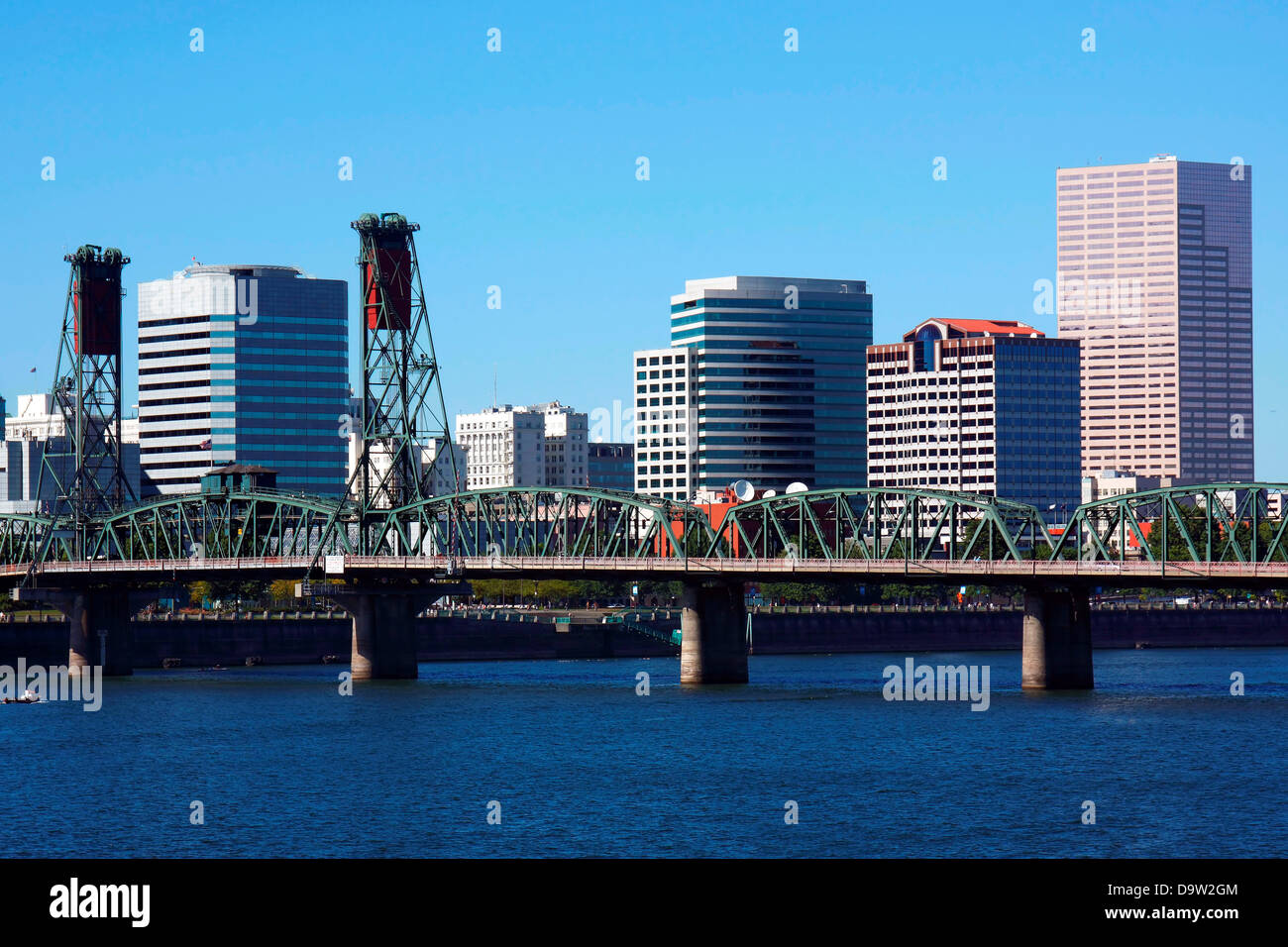 Hawthorne Birdge crossing the Willamette River in Downtown Portland in the Pacific NW Stock Photo