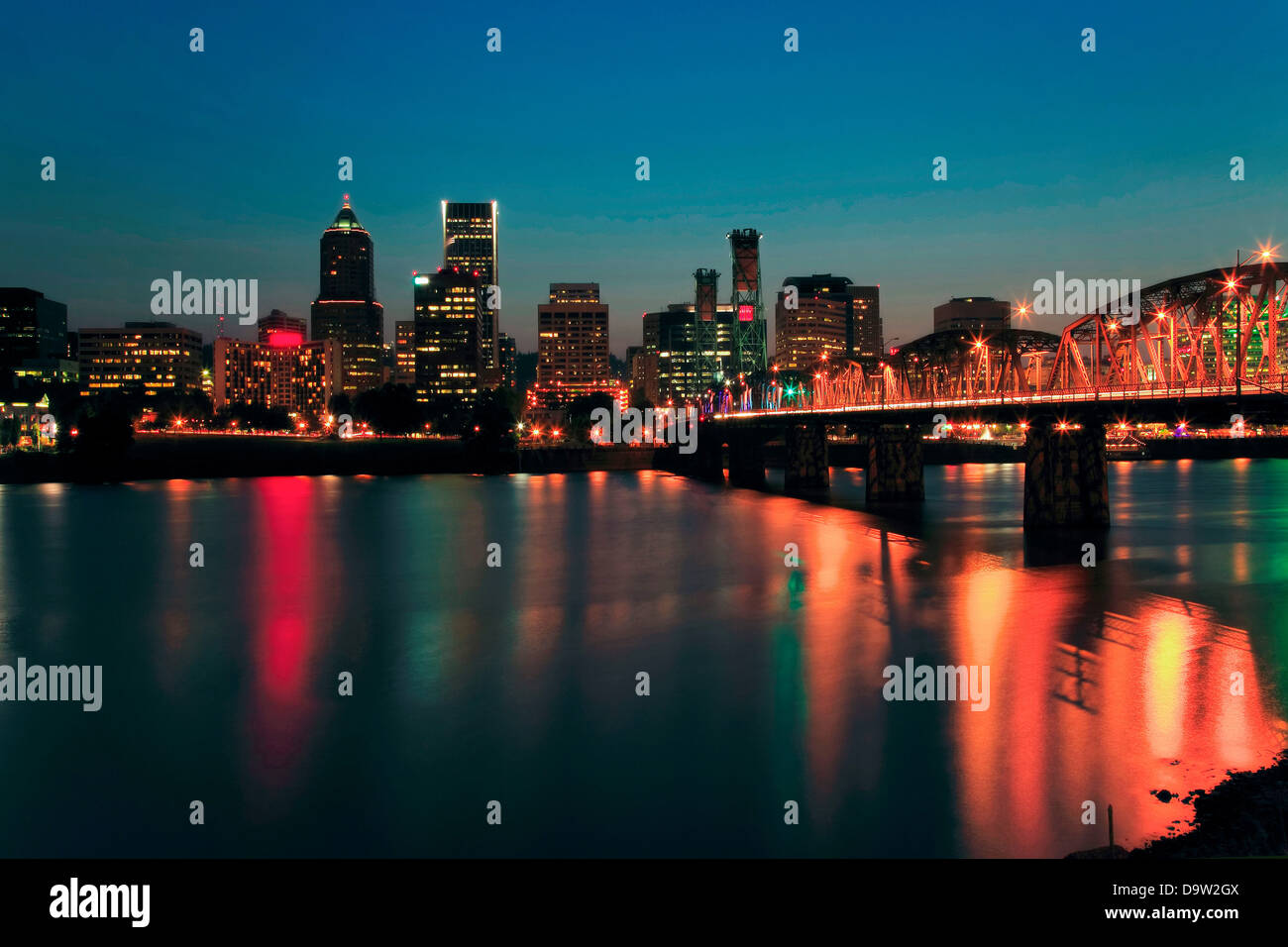 Hawthorne Birdge crossing the Willamette River at dusk in Downtown Portland in the Pacific NW Stock Photo