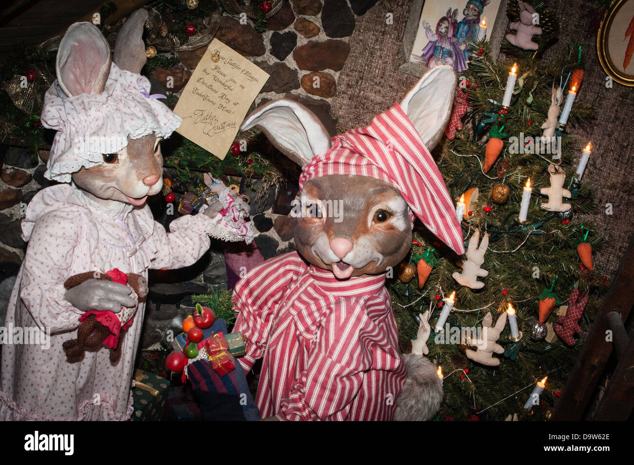NATIONAL CHRISTMAS CENTER MUSEUM, Lancaster, PA. Features lifesize set