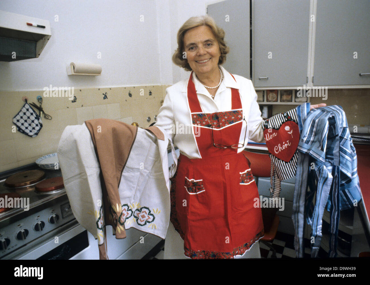 Heidi Kabel in her kitchen in August 1979. The famous actress was born in Hamburg on the 24th of August in 1914 and died there on the 15th of June in 2010. Stock Photo