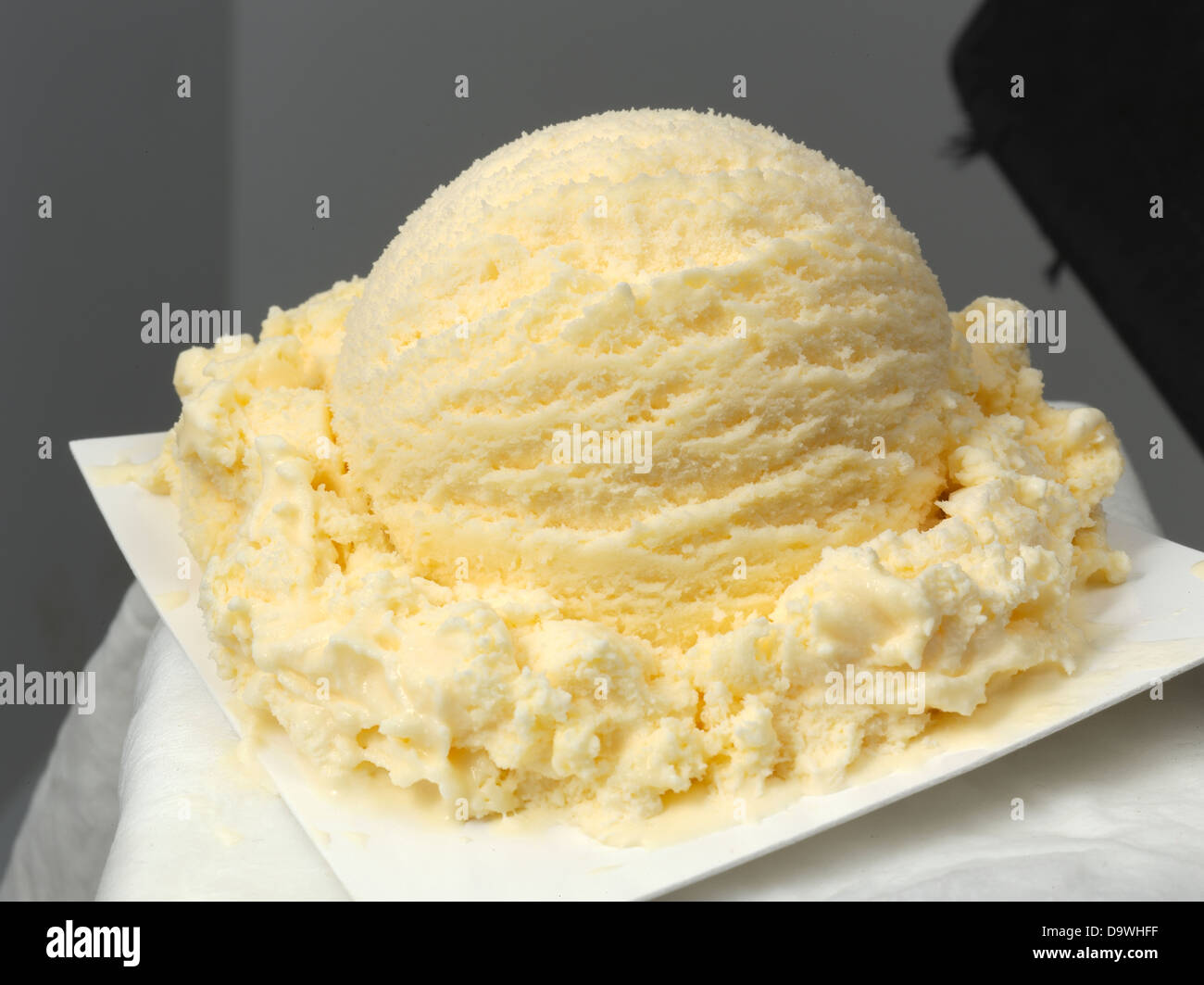 vanilla ice cream ball Stock Photo Alamy