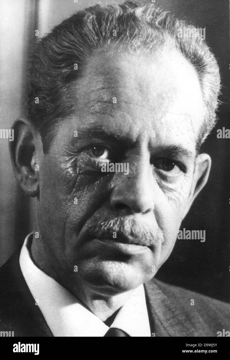 President of the Supreme Court Günter von Drenkmann was shot on the