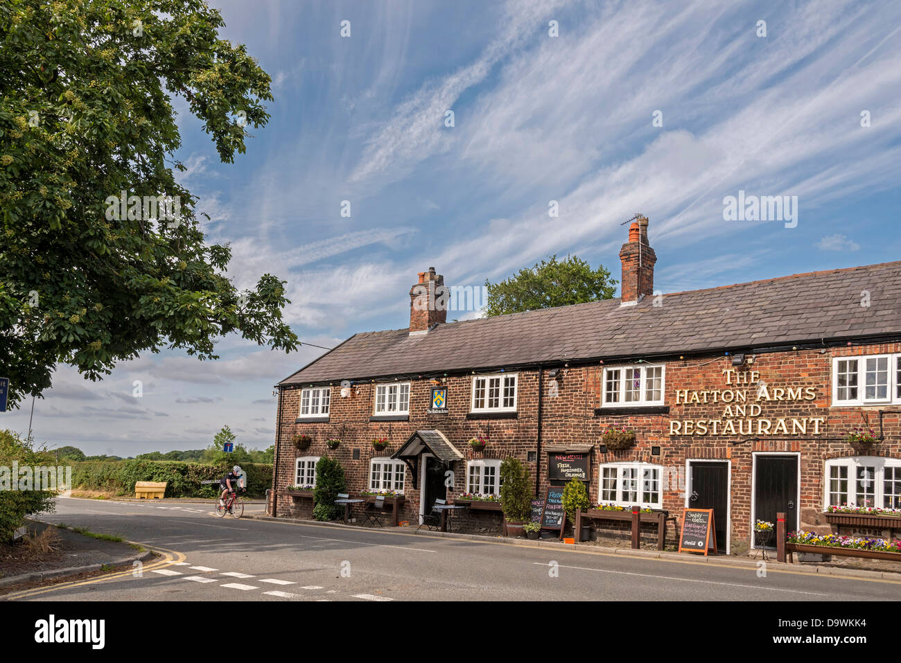 The village of Hatton. The Hatton Arms public house and restaurant. Stock Photo