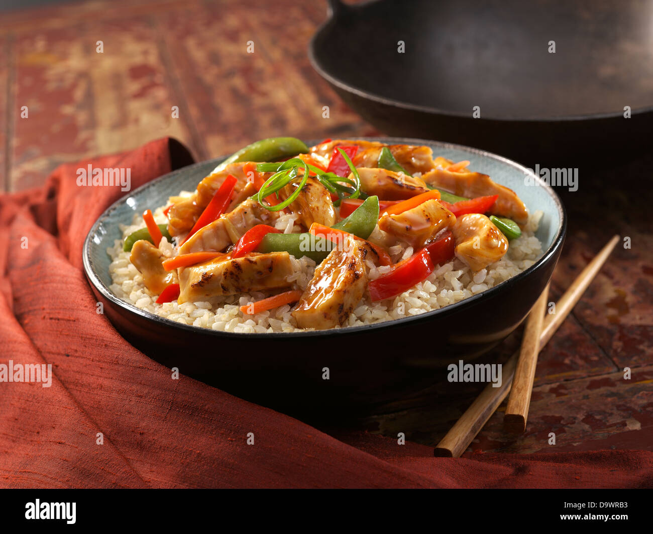 stir fry chicken Stock Photo - Alamy