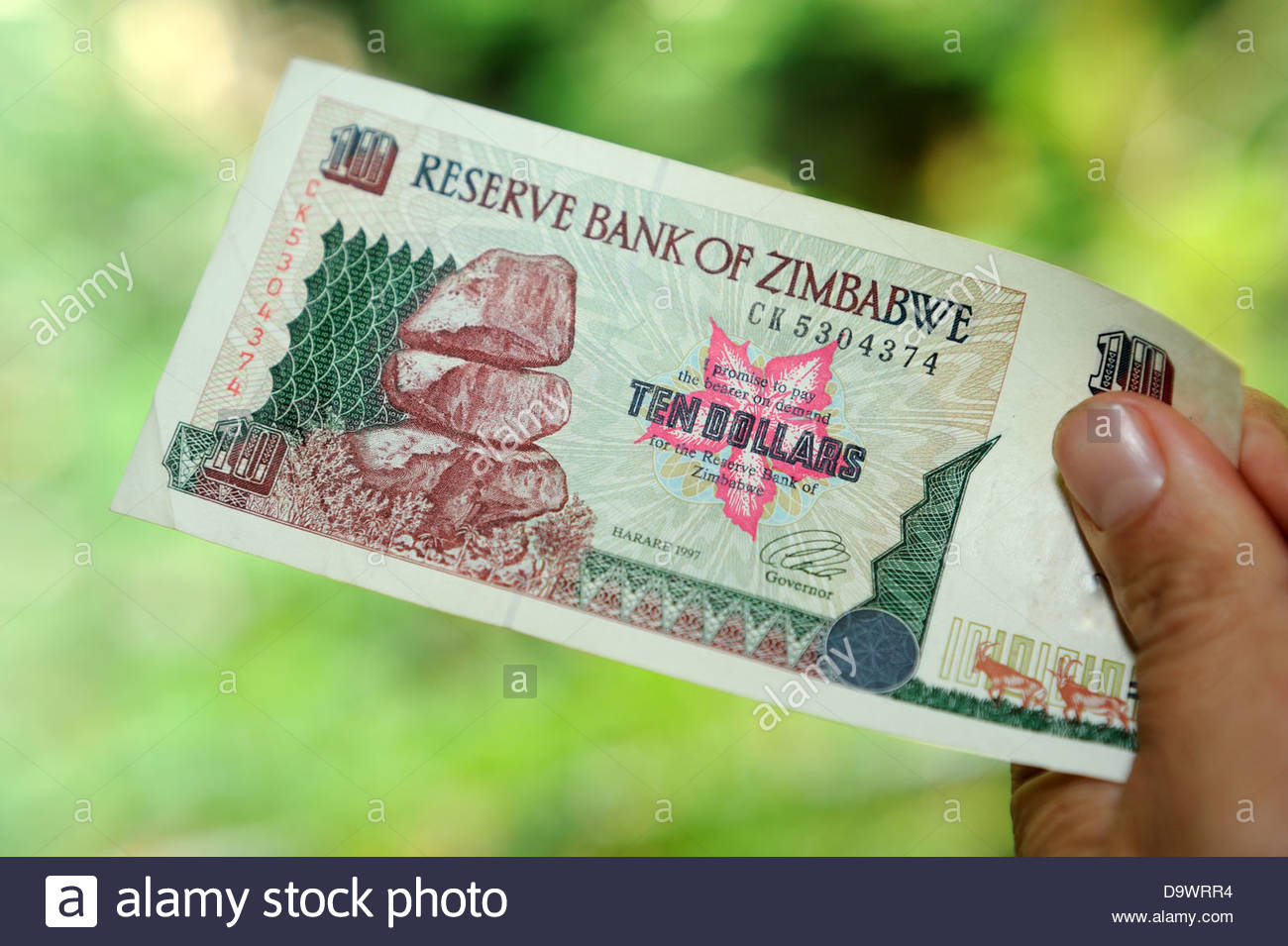 Zimbabwe Currency Stock Photos & Zimbabwe Currency Stock Images - Alamy