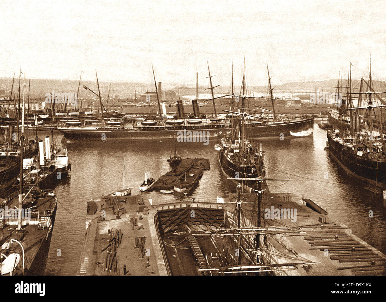 Southampton Docks early 1900s Stock Photo