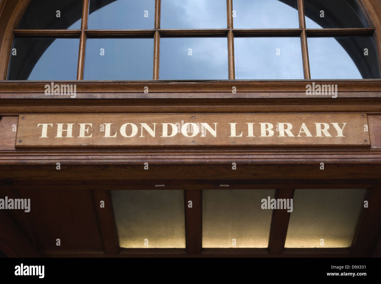 entrance detail of the london library, st james's square, london, england Stock Photo