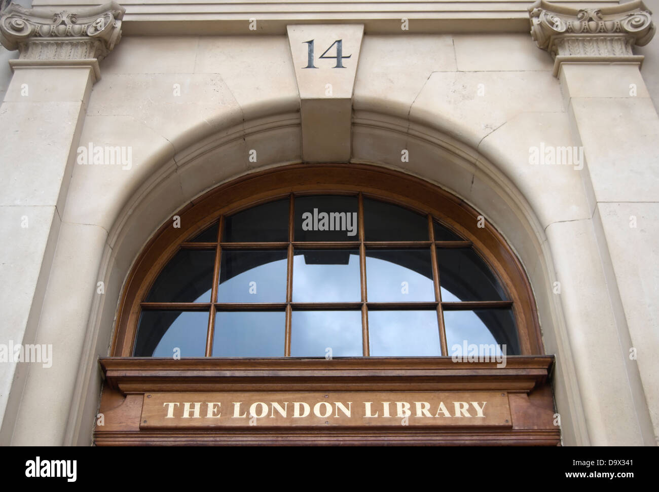 entrance detail of the london library, st james's square, london ...