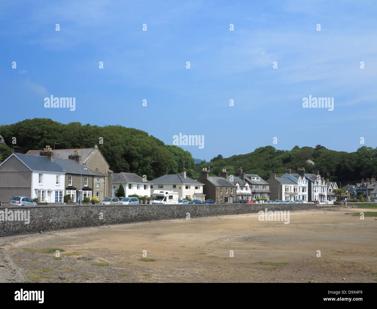 Seafront properties, BorthyGest, Porthmadog, Gwynedd Stock Photo Alamy