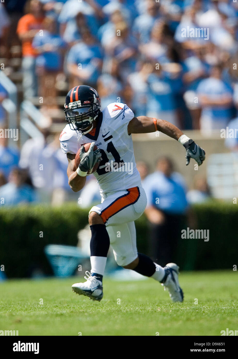 Virginia wide receiver Andrew Pearman (21) at Kenan Memorial Stadium in ...