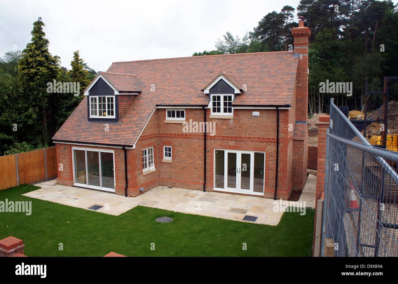 New build house uk hires stock photography and images Alamy