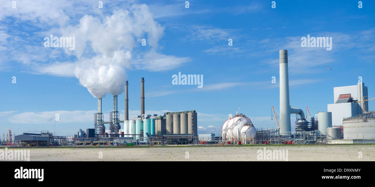 coal-fired power plant on the Maasvlakte, the industrial harbor district of Rotterdam Stock Photo