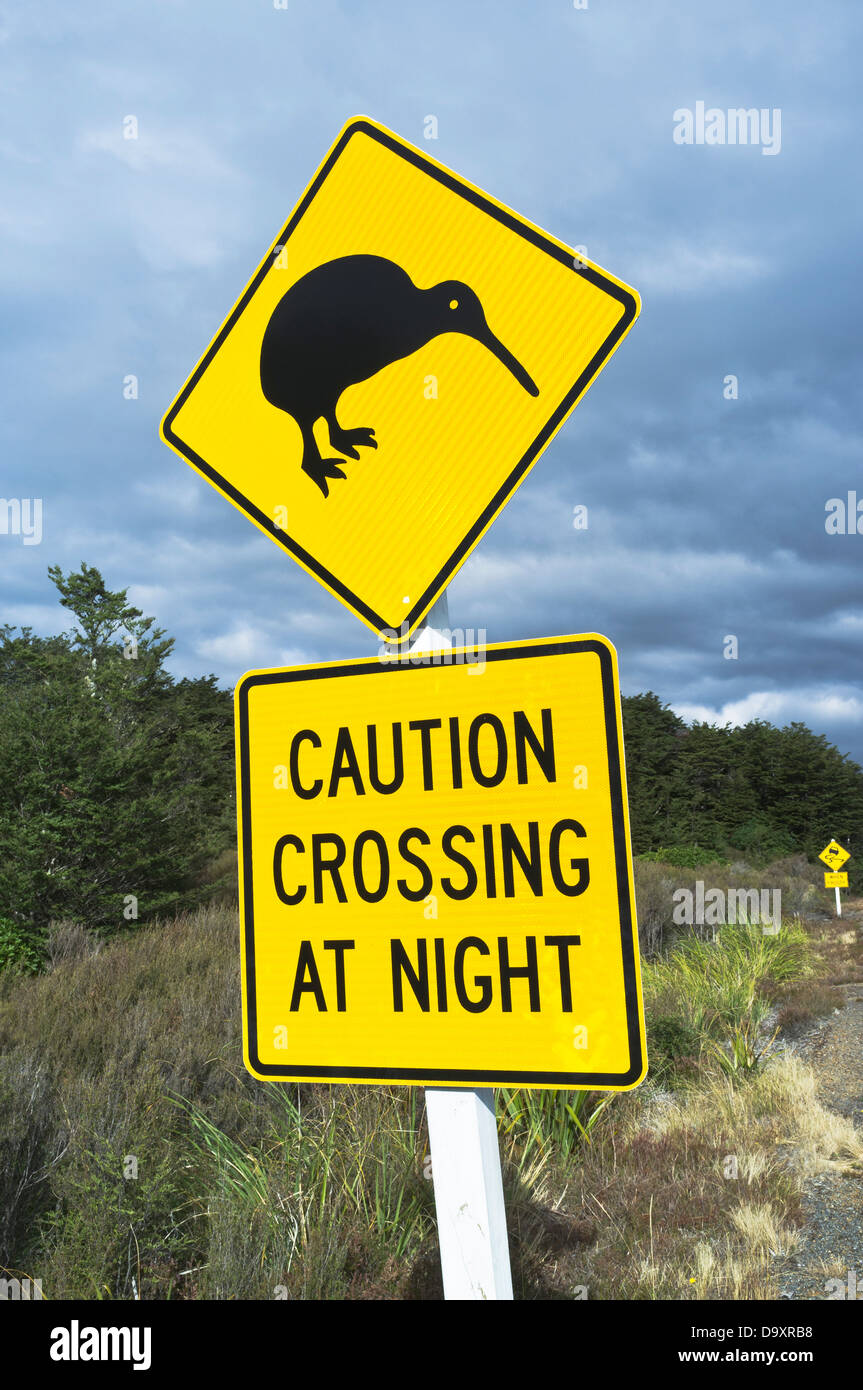 dh  ROADSIGN NEW ZEALAND Kiwi warning sign post nz road caution signpost Stock Photo