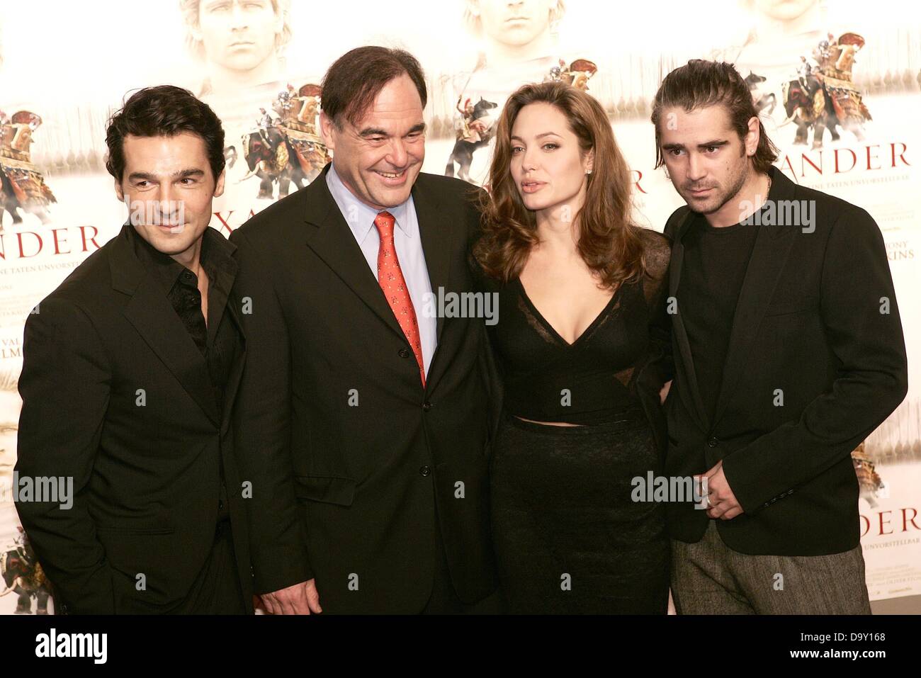 Erol Sander, director Oliver Stone, Angelina Jolie and Colin Farrell (L-R) at the German premiere of 'Alexander' in Cologne. Stock Photo