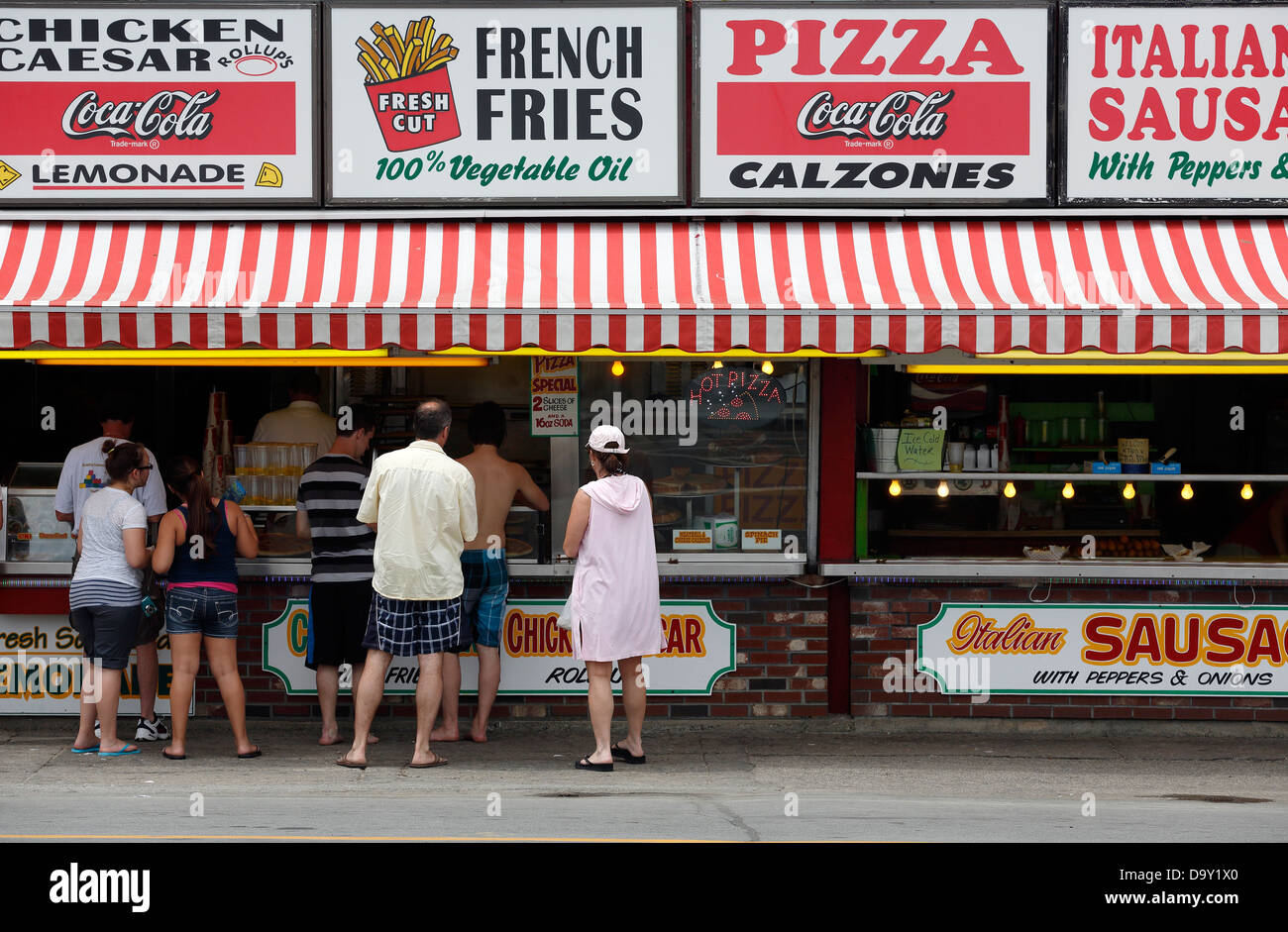 Fast food shops street scene, Hampton Beach, New Hampshire Stock Photo Alamy