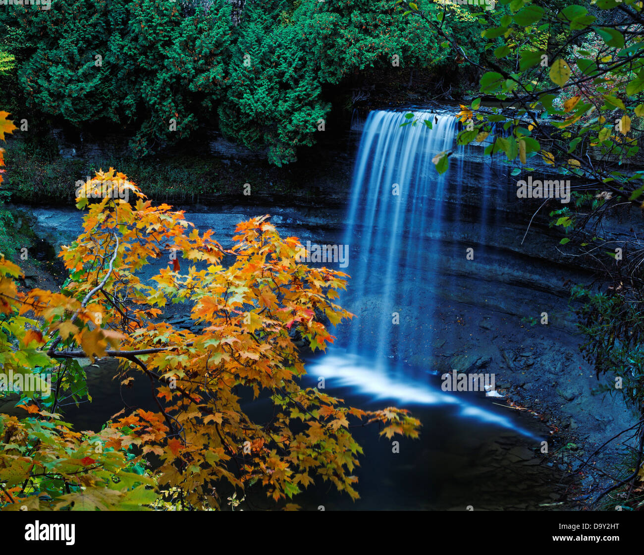 Bridal Veil Falls with autumn colors of sugar maple, Kagawong, Manitoulin Island, Lake Huron, Ontario, Canada. Stock Photo
