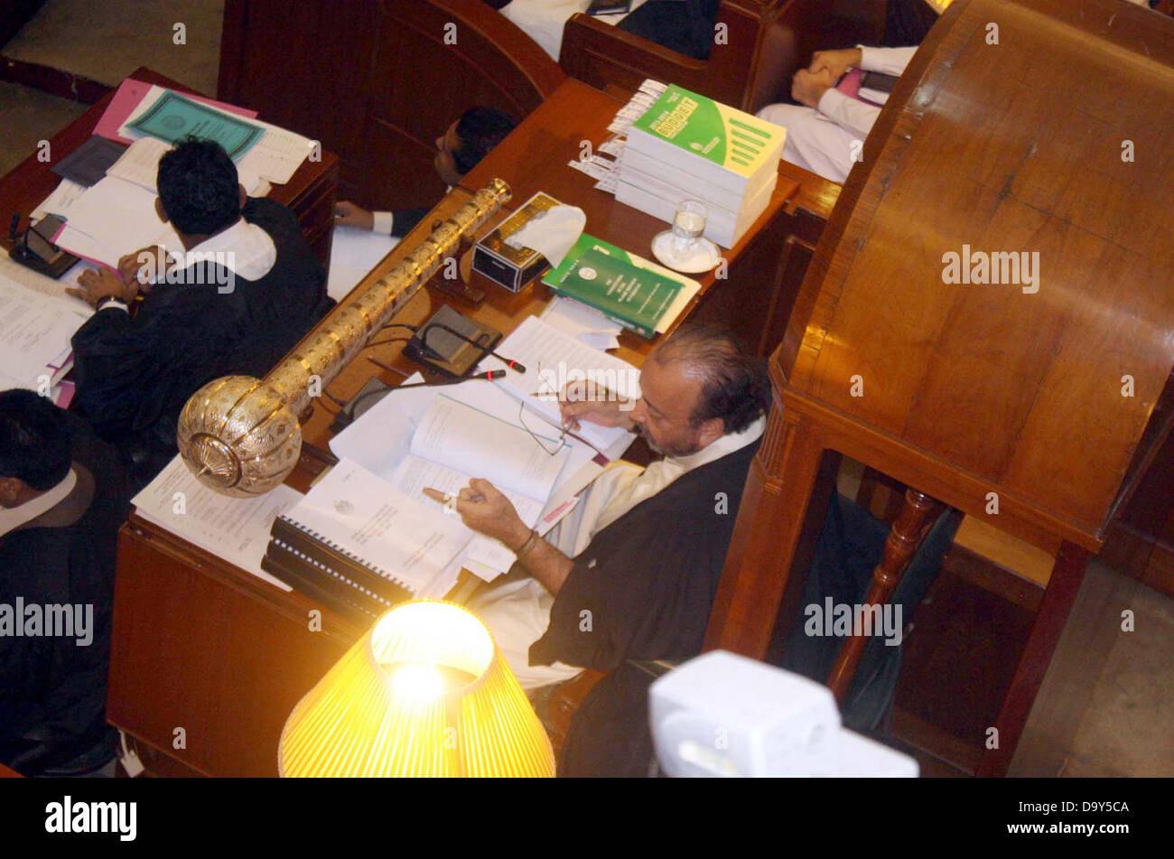 Speaker sindh assembly hires stock photography and images Alamy