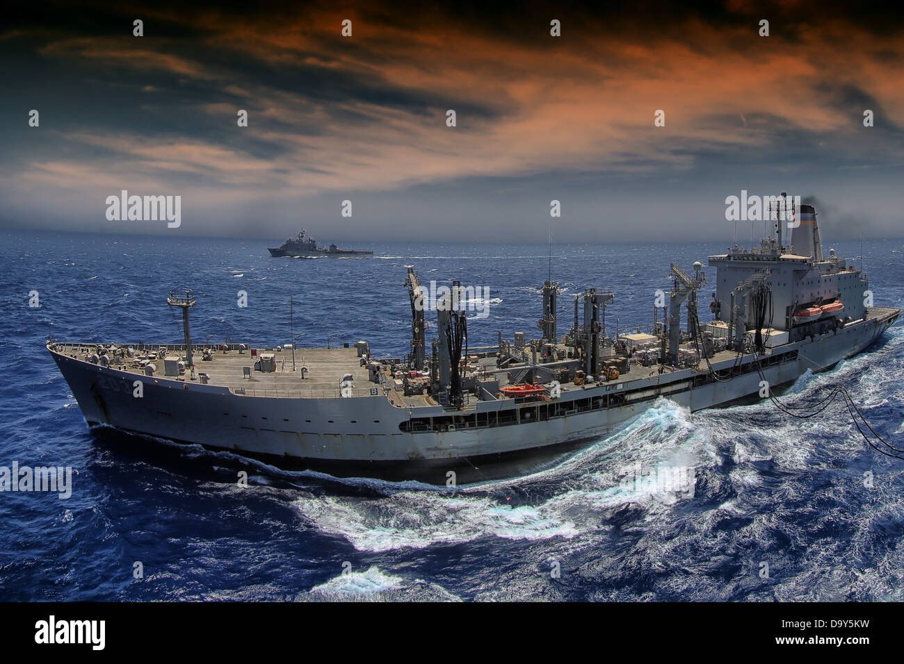 usns laramie supply supplies ship sea ocean water Stock Photo