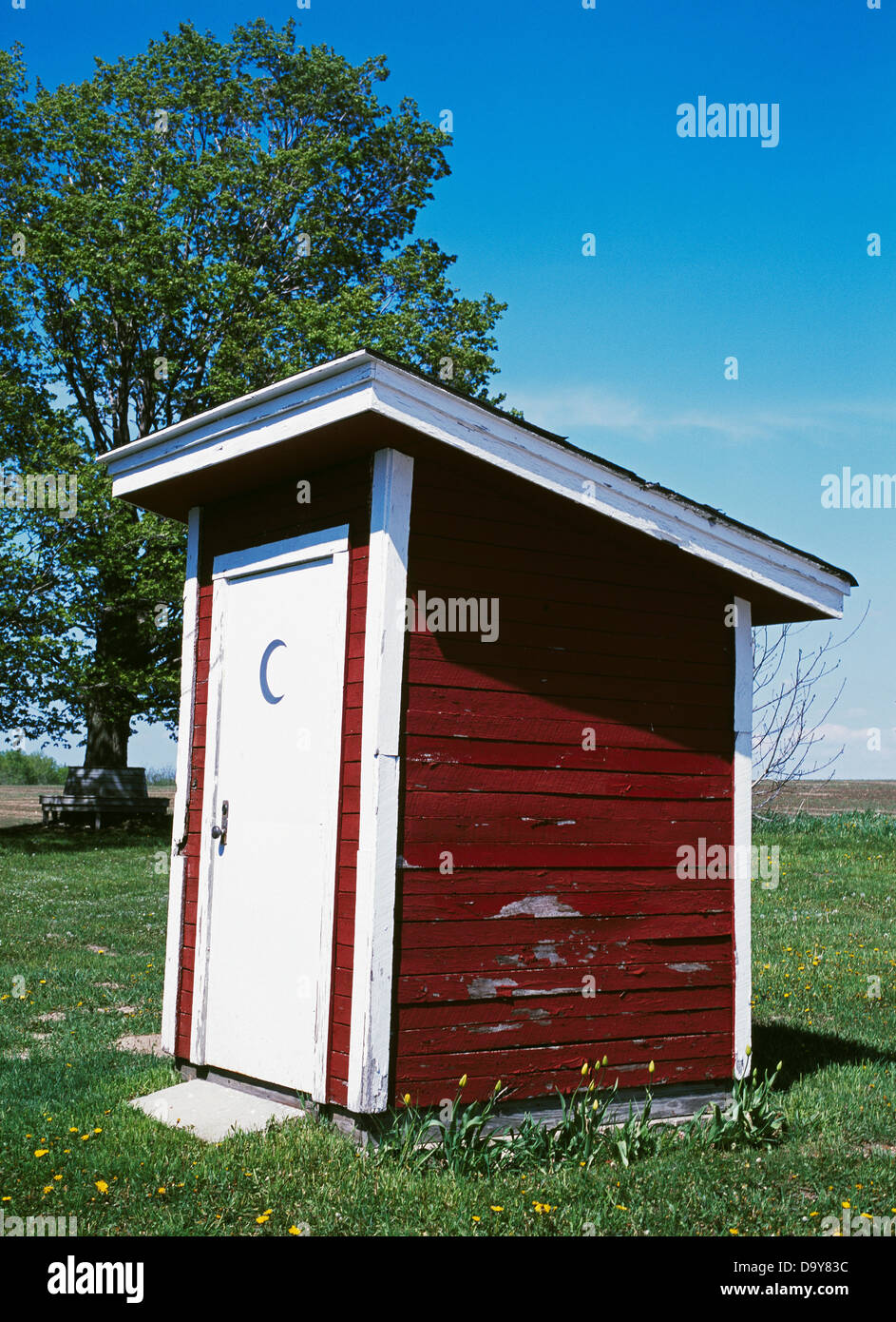 USA, Michigan, Outhouse behind Bier Art Studio south of Charlevoix Stock Photo Alamy